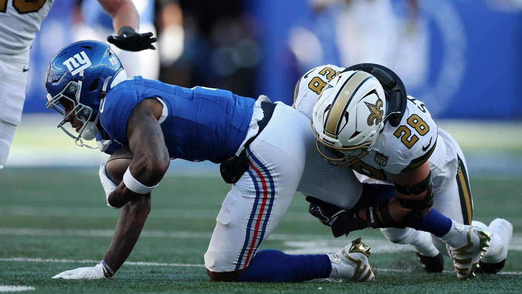 Giants defense embraces 'swarm' motto after Wilson's callout