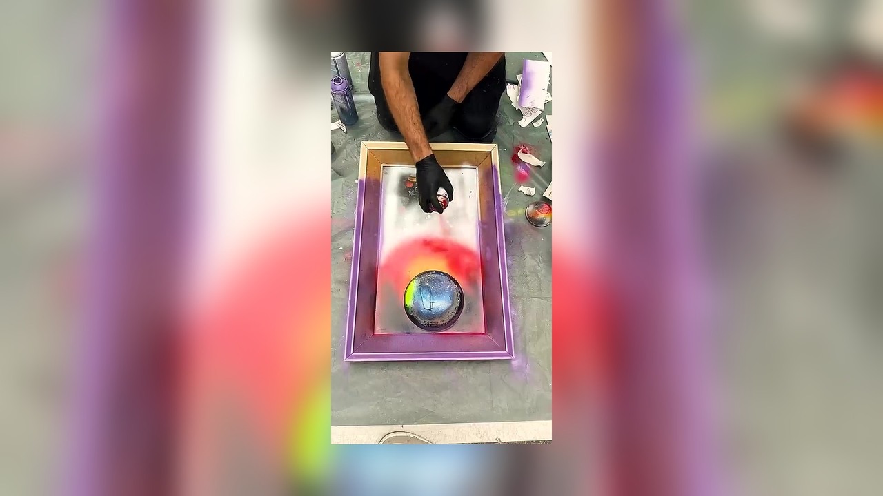 Street Artist Spray Paints a Picture From a Woman’s Grandma