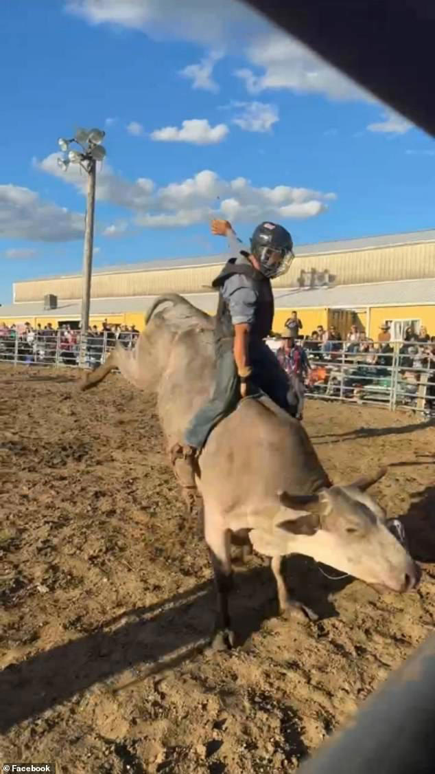 Bull rider killed at Ohio rodeo
