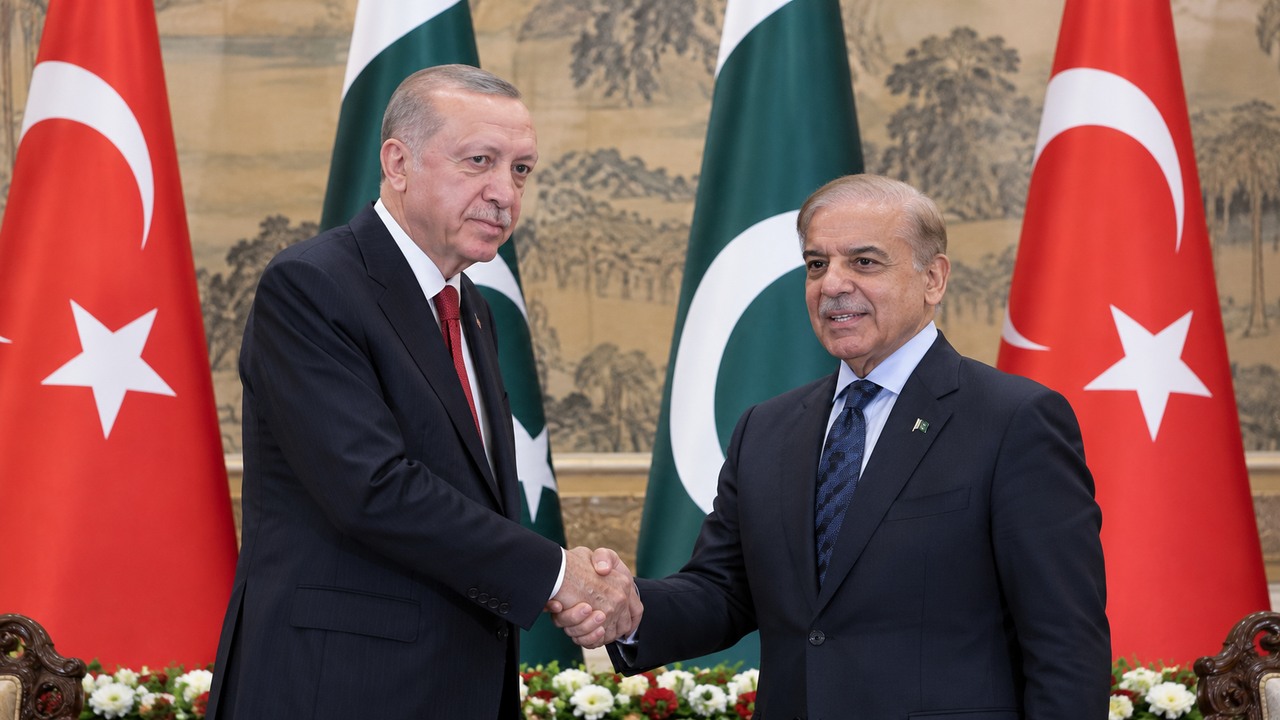 Erdogan wants Turkey to lead the Muslim world - the video explains why ...