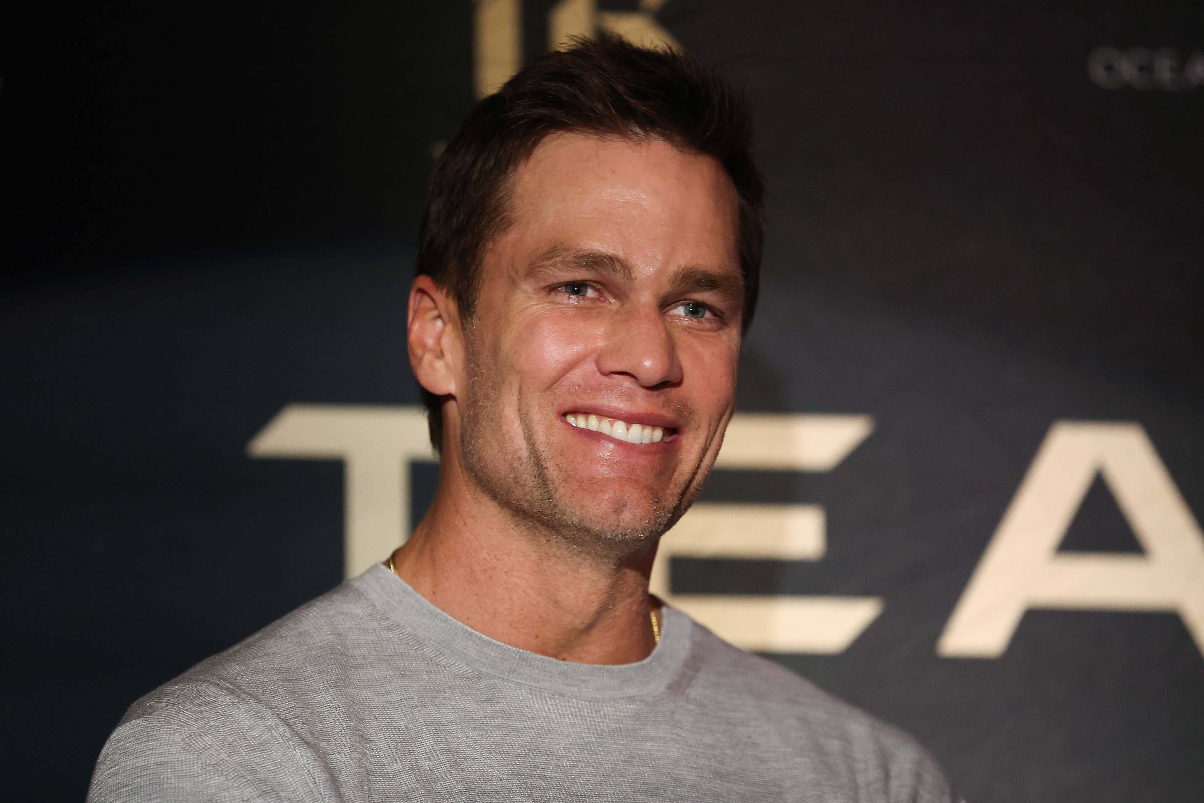 Tom Brady is dating Victoria's Secret Angel Candice Swanepoel after his ...