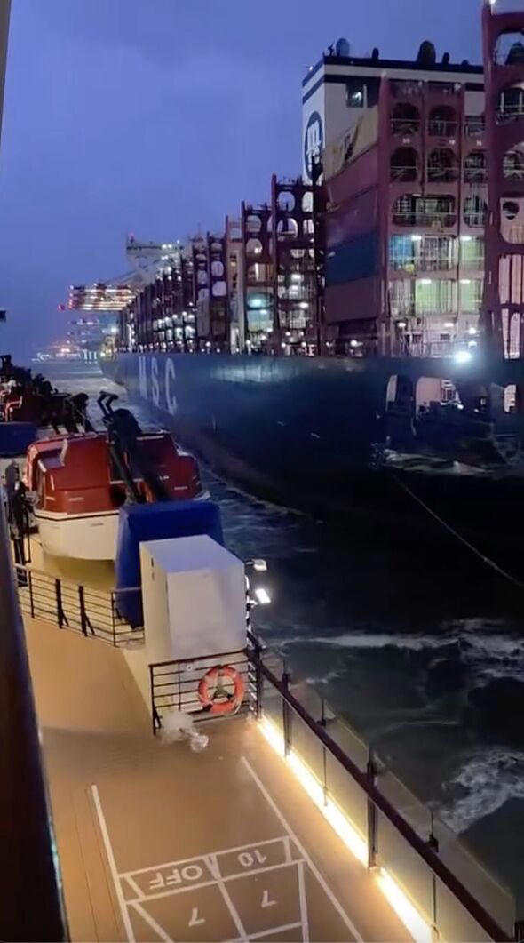 Cruise liner carrying over 2,428 passengers crashes into container ship ...