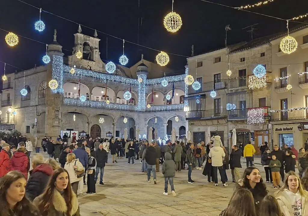 Ciudad Rodrigo aspira a la iluminación navideña de Ferrero Rocher