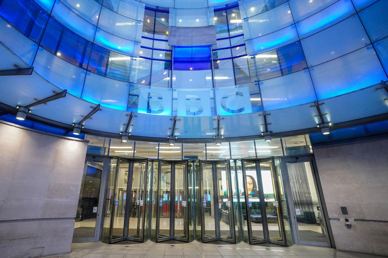 BBC agrees to pay £400,000-plus to Jewish producer after antisemitism ...