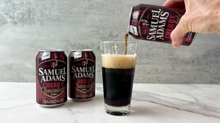 Review: Samuel Adams' new holiday stout gives both beer and chocolate ...