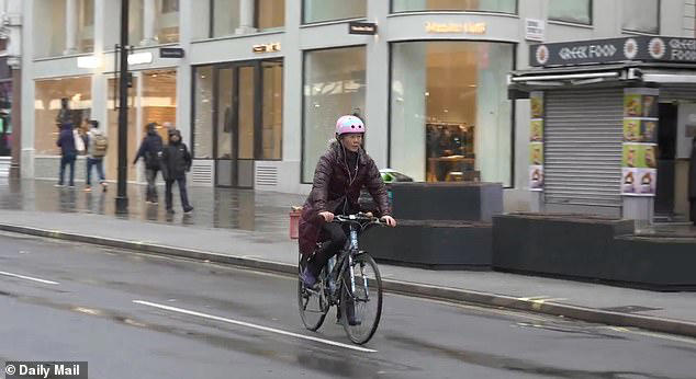 Oxford Street goes traffic free as cyclists ignore rules on first day ...