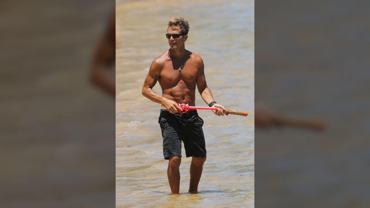 'Baywatch' star David Chokachi, 58, reveals the extreme routine behind ...