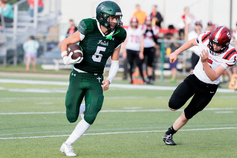 Ann Arbor-area football Monday rewind: Friday night hero winner, look ...