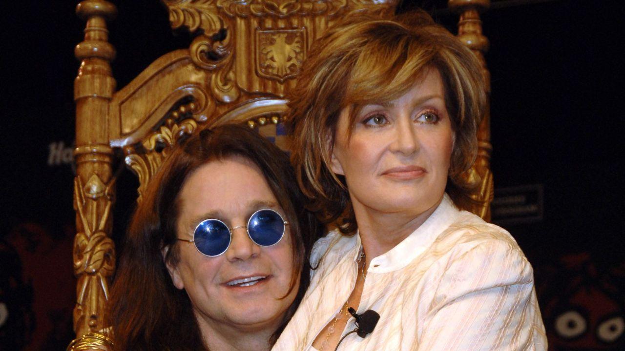 Sharon Osbourne Says She Visits Ozzy's Grave 'Every Day' After His ...
