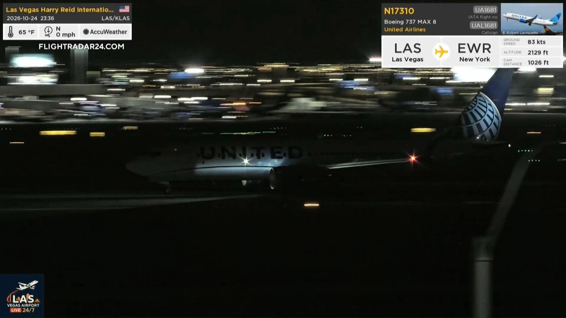 United Airlines flight turns back over security scare
