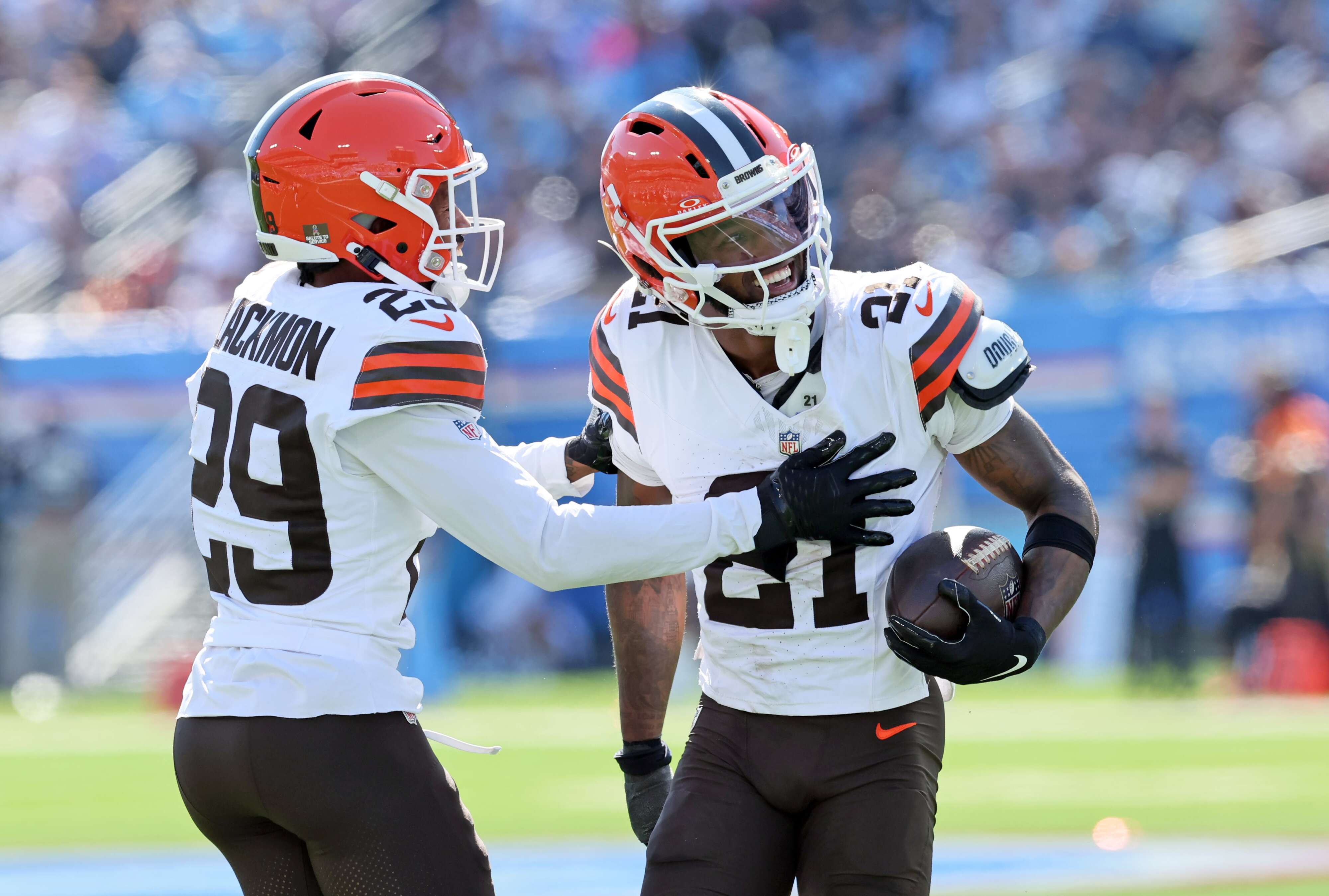 How Denzel Ward, Carson Schwesinger, and the rest of the Browns defense ...