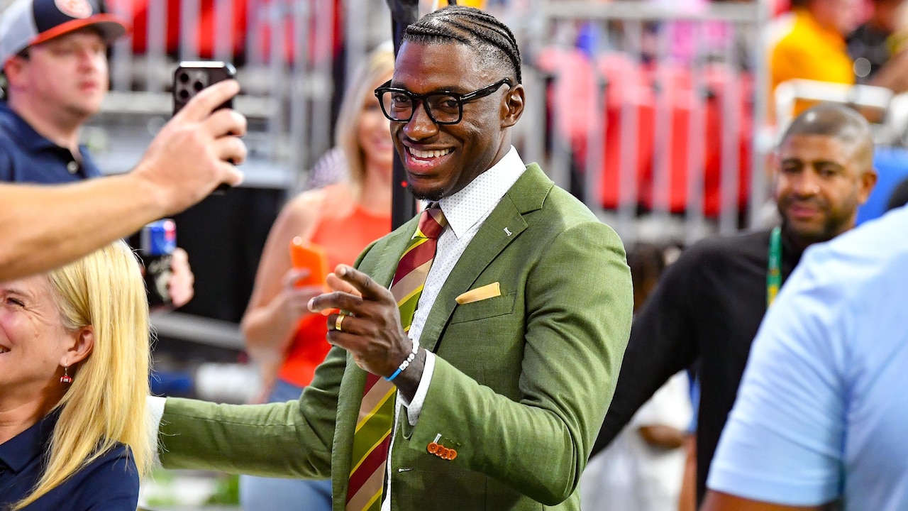 Robert Griffin III wants Baylor HC job after Aranda fired, QB won 2011 ...