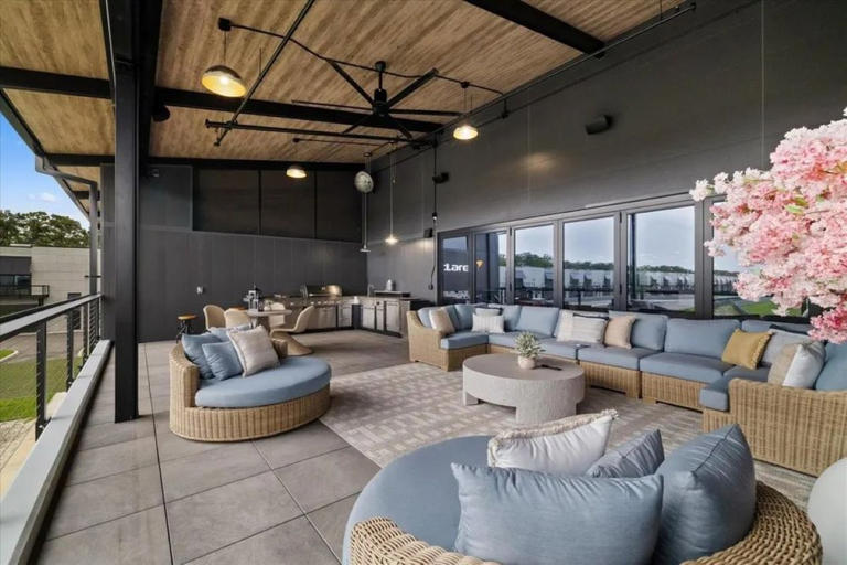Inside the Tampa penthouse overlooking a 200-acre racetrack—complete ...