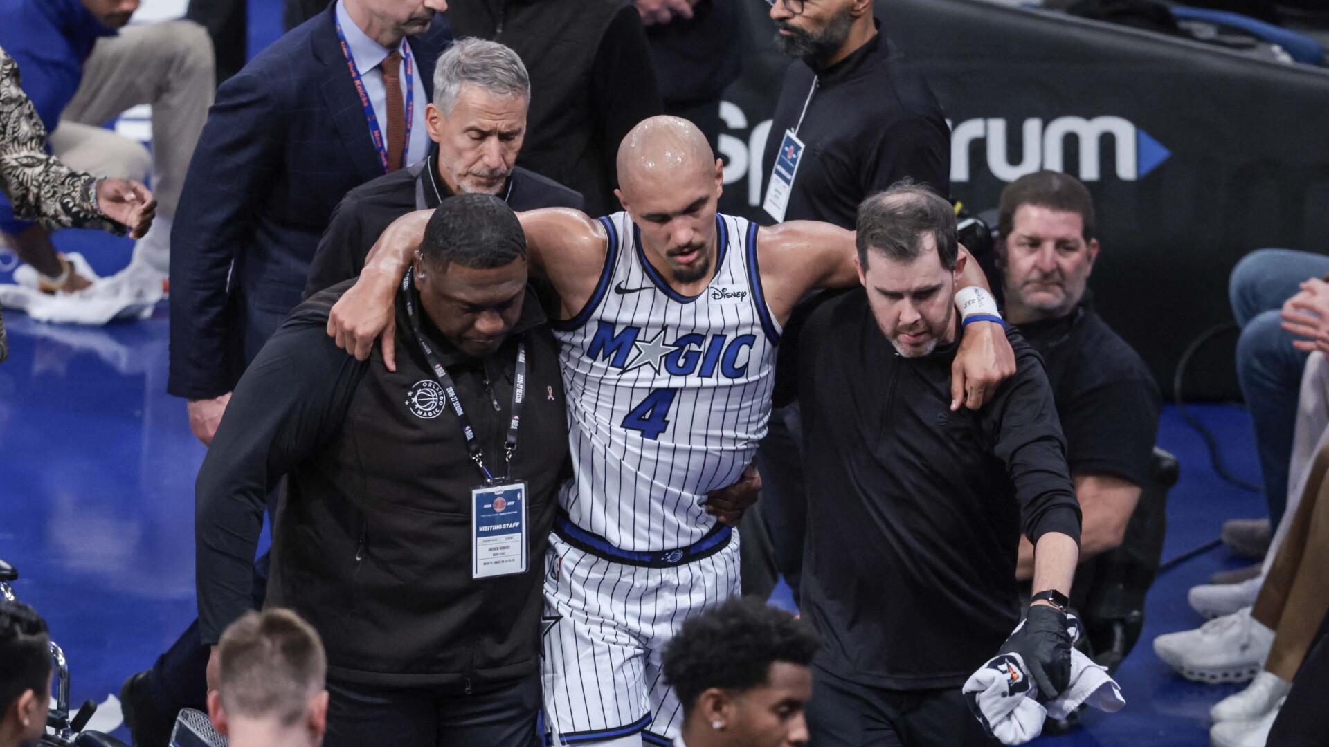 Orlando guard Jalen Suggs out at least two weeks with right knee bone ...