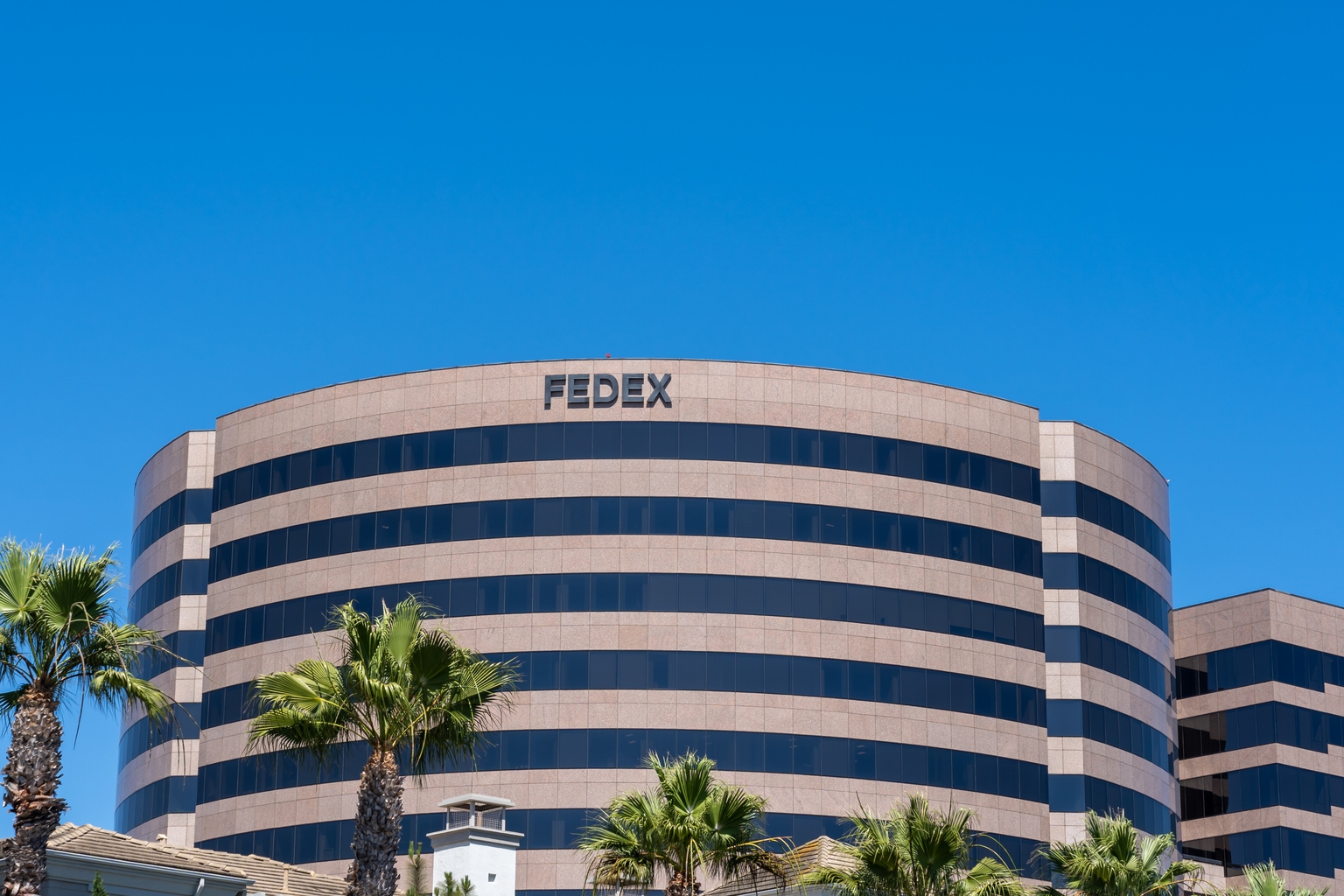FedEx's CFO hiring could spark more cash returns to shareholders