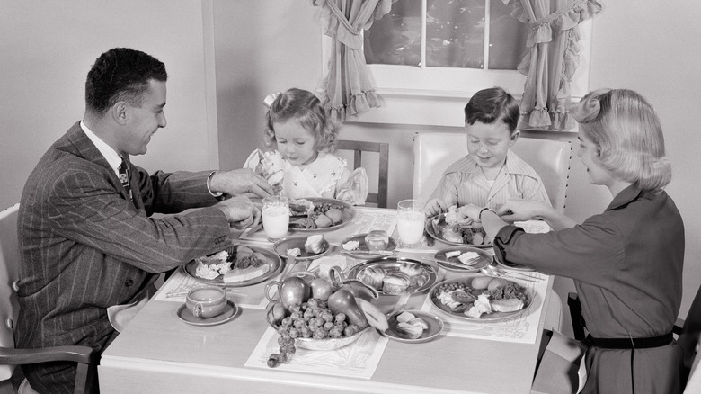 13 forgotten meals middle-class families ate in the '50s