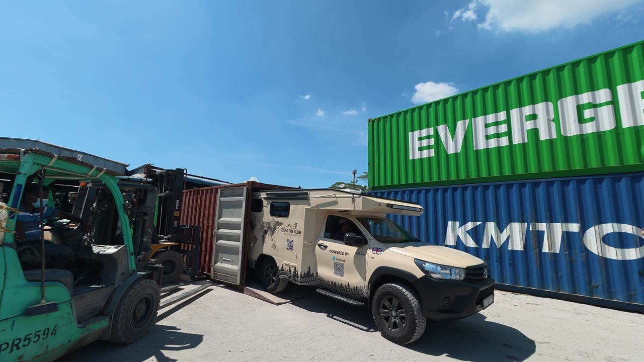 They try to fit their new truck camper into a shipping container - but ...