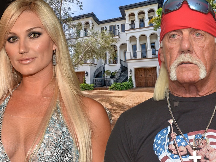 Brooke Hogan rips sale of Hulk Hogan's mansion, calls out 'dirty money'