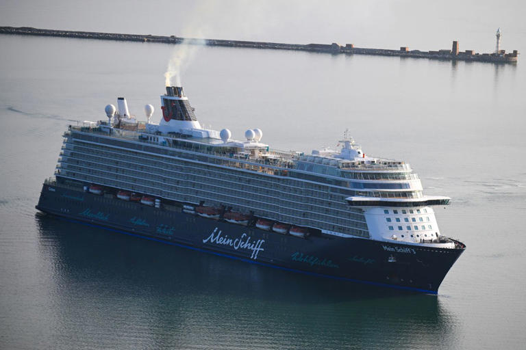 Luxury cruise ship crashes into 2 container vessels amid stormy weather