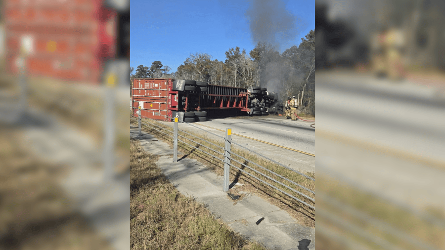 Overturned tractor-trailer has I-16 westbound closed in Metter