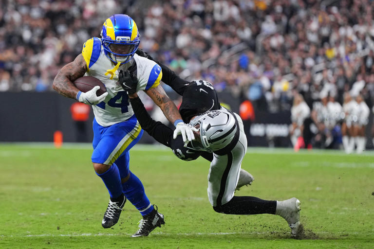 Rams PFF grades: Blake Corum sparks offense in win over Raiders