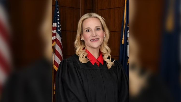 Louisville family court judge suspended for improper conduct in court