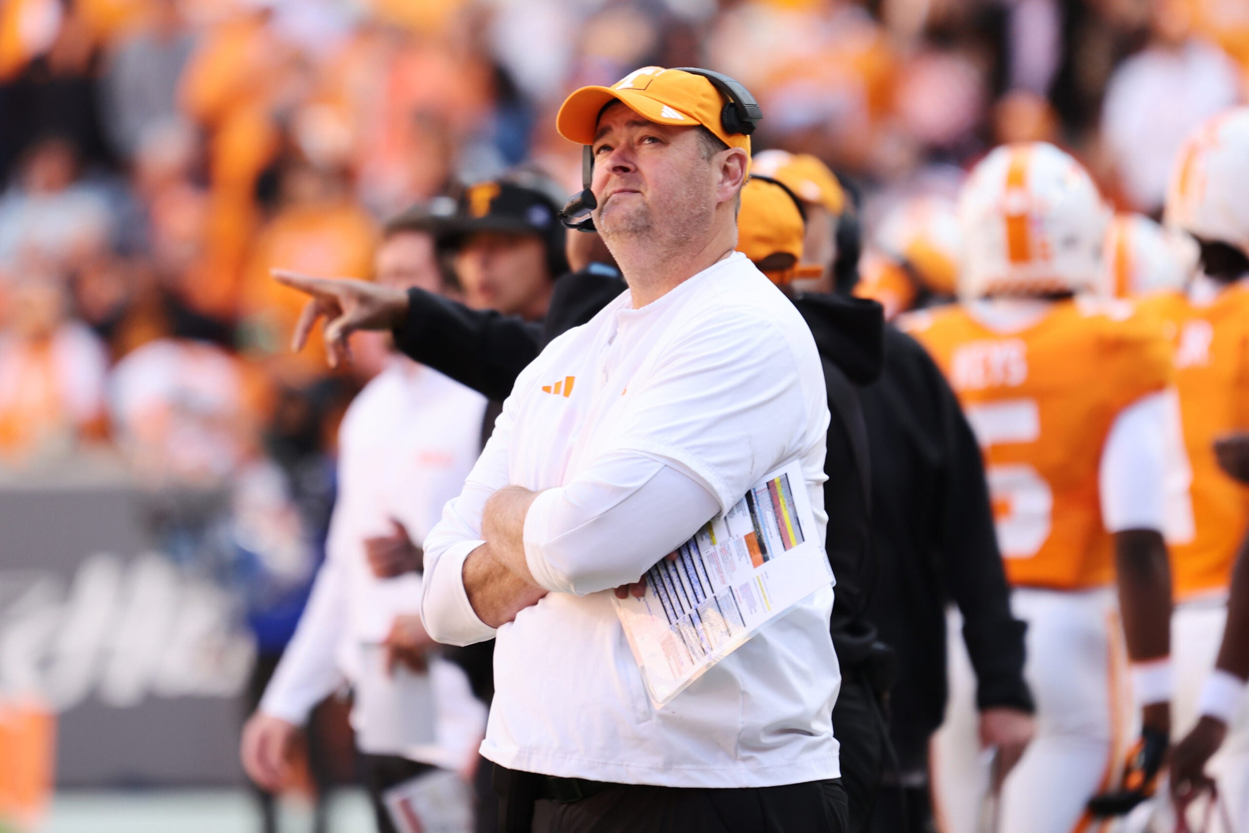 Pundits make clear in latest bowl/playoff projections what they think ...