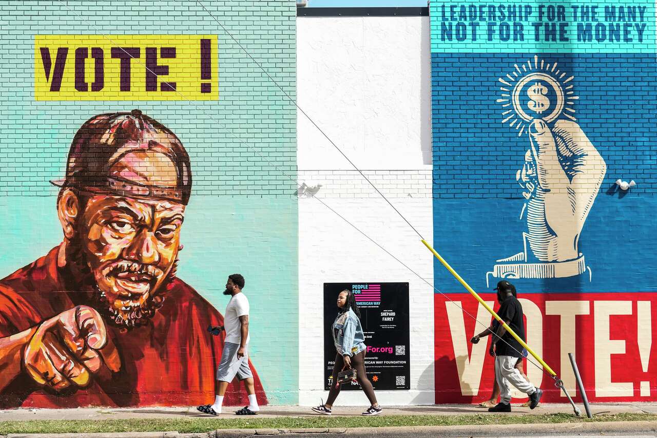 Midtown murals urge Houston voters to make their voices heard in ...
