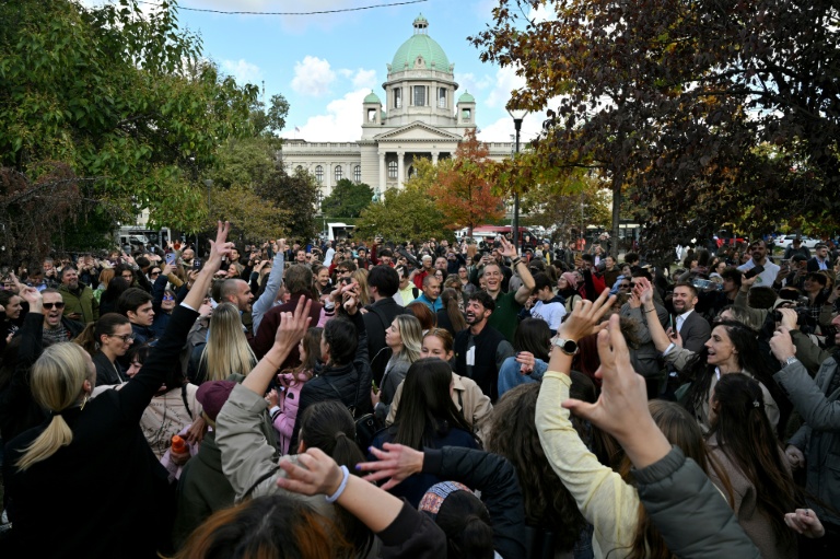 Serbian student movement eyes power after election triumph