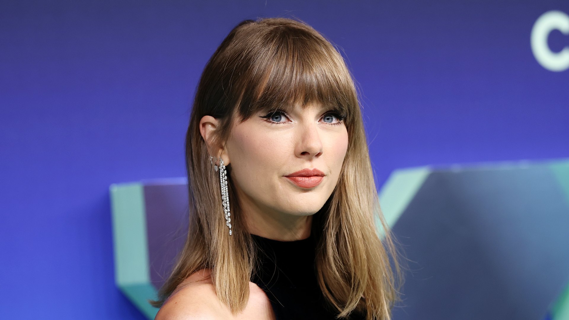 Taylor Swift's slimming red bodysuit has a $12 twin hiding on Amazon