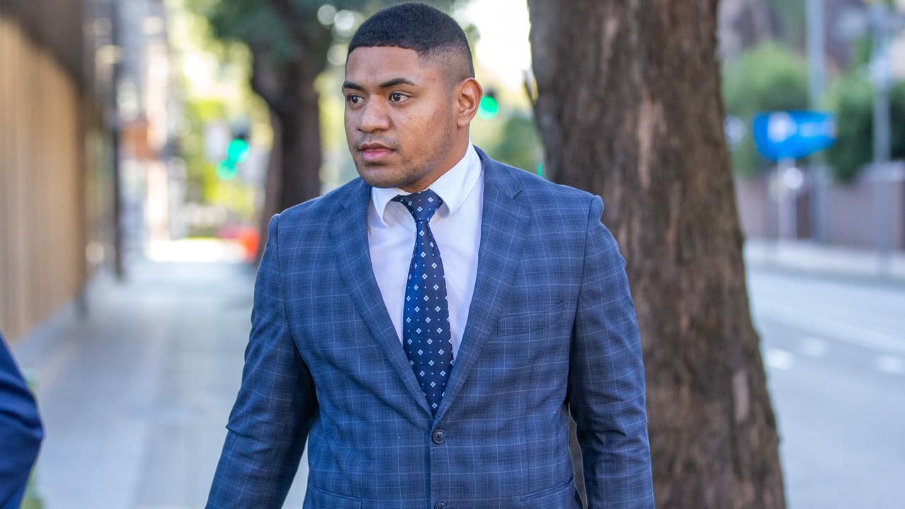 Former rising star set to eye unlikely NRL return after release from prison