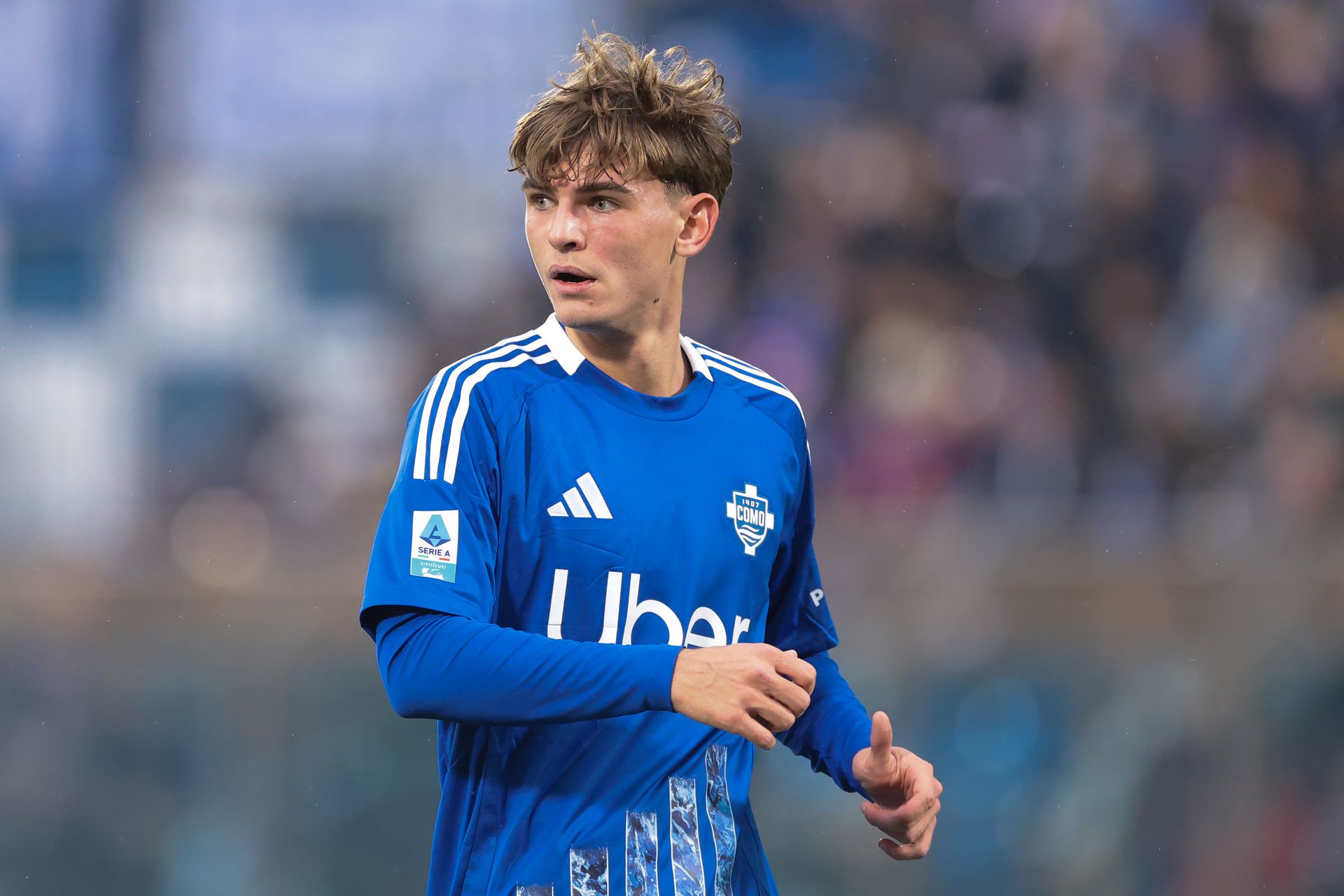 Chelsea to continue transfer spree with £100m move for new forward: report