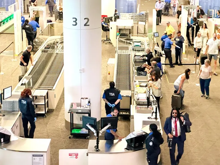 I've spent decades flying. These 5 airport shortcuts actually save time