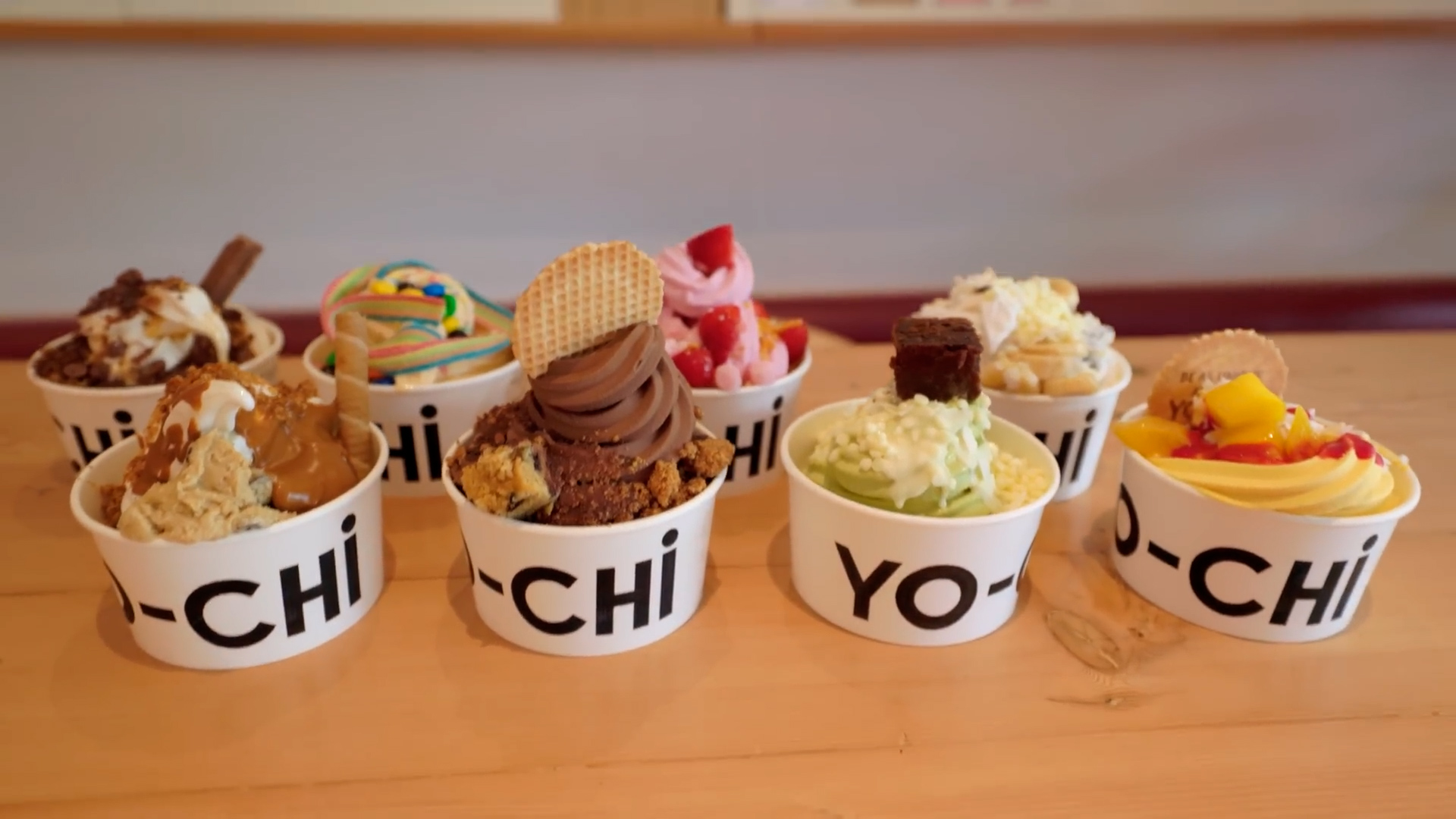 Woman attempts giant 4kg frozen yogurt eating record challenge