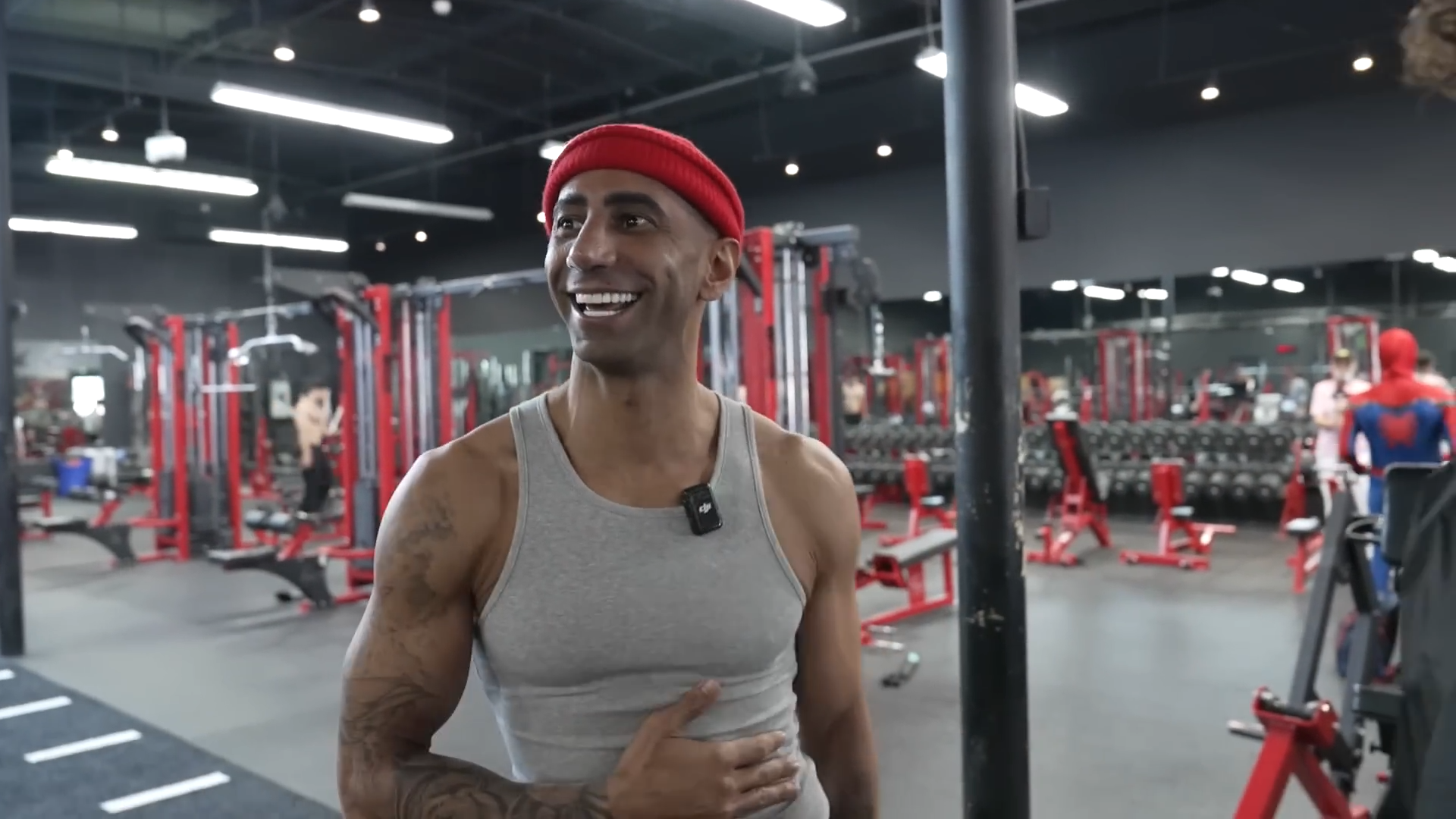 Nick sweats off 10 pounds of water weight with Fousey