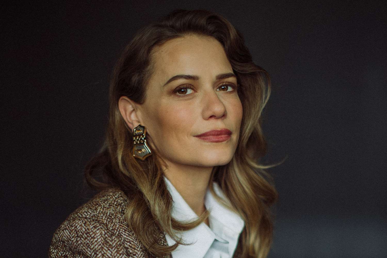 Bethany Joy Lenz gives Jack the Ripper’s victims a voice in her twisty ...