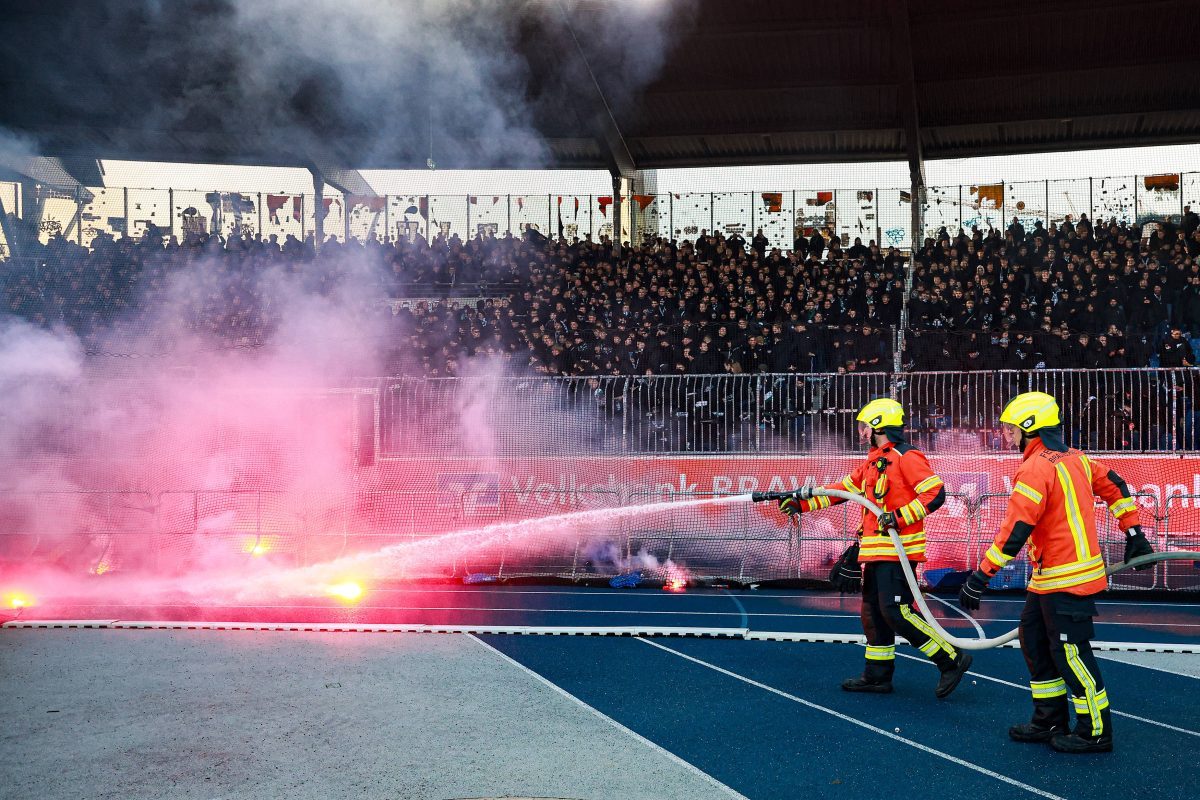 In Zukunft wieder Geisterspiele? Behrens droht nach Derby-Randale in ...