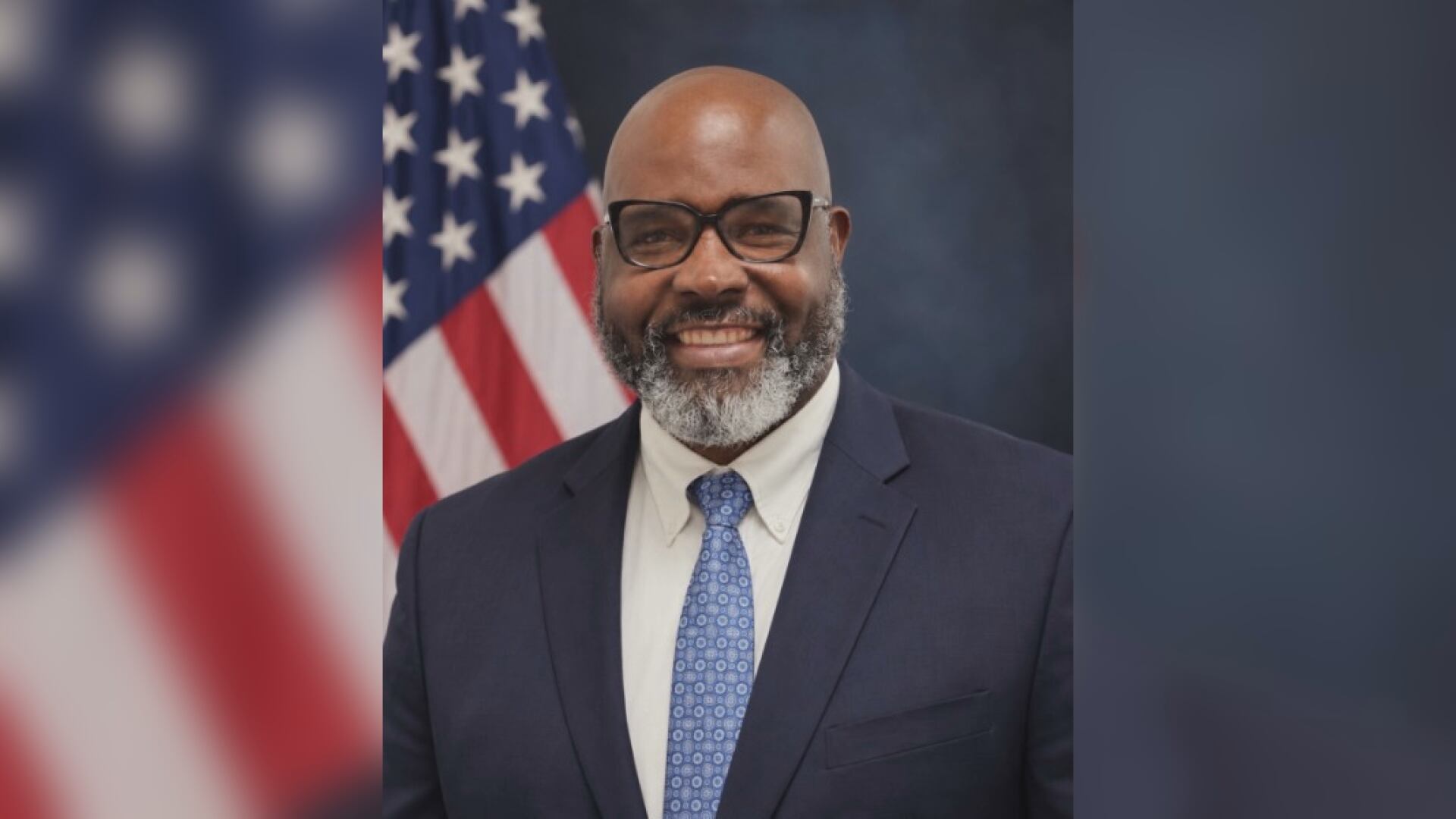 Alphonso Small Jr. looks to bridge gap between community and law ...