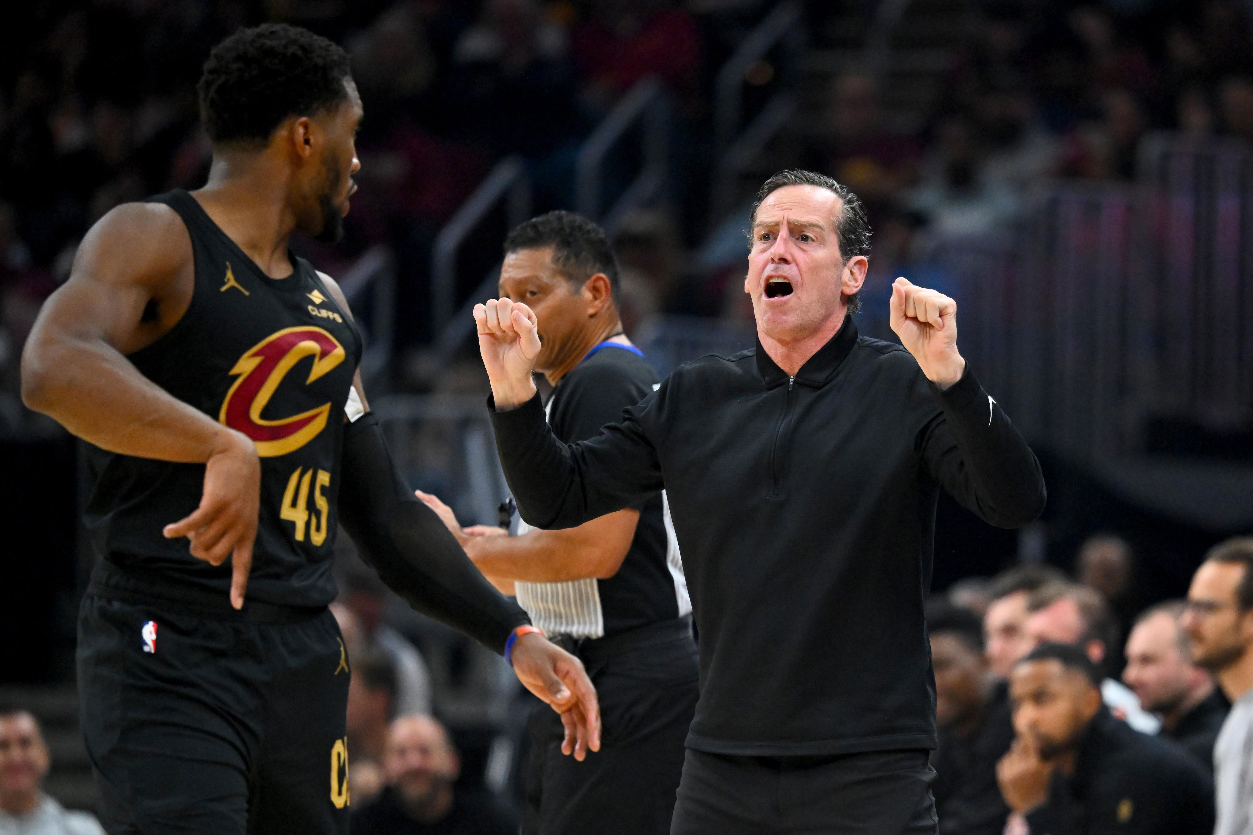 Donovan Mitchell comes up clutch in Cavs 127-125 win over Wolves