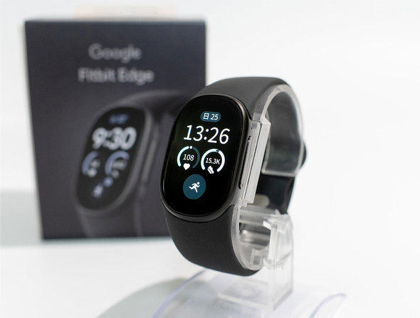 Google「Fitbit Edge」先行レビュー Fitbit AirやPixel Watch 5との違いと選び方を解説