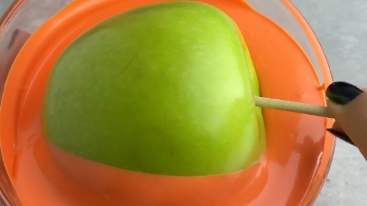 Creative chocolate apple decorations for Halloween festive treats
