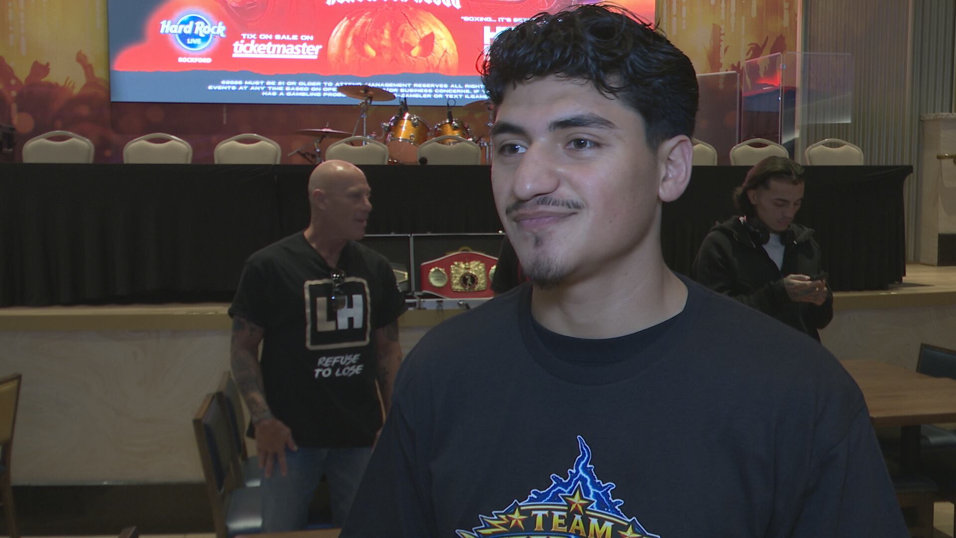 Local native Julian Lugo to make pro boxing debut during Halloween ...