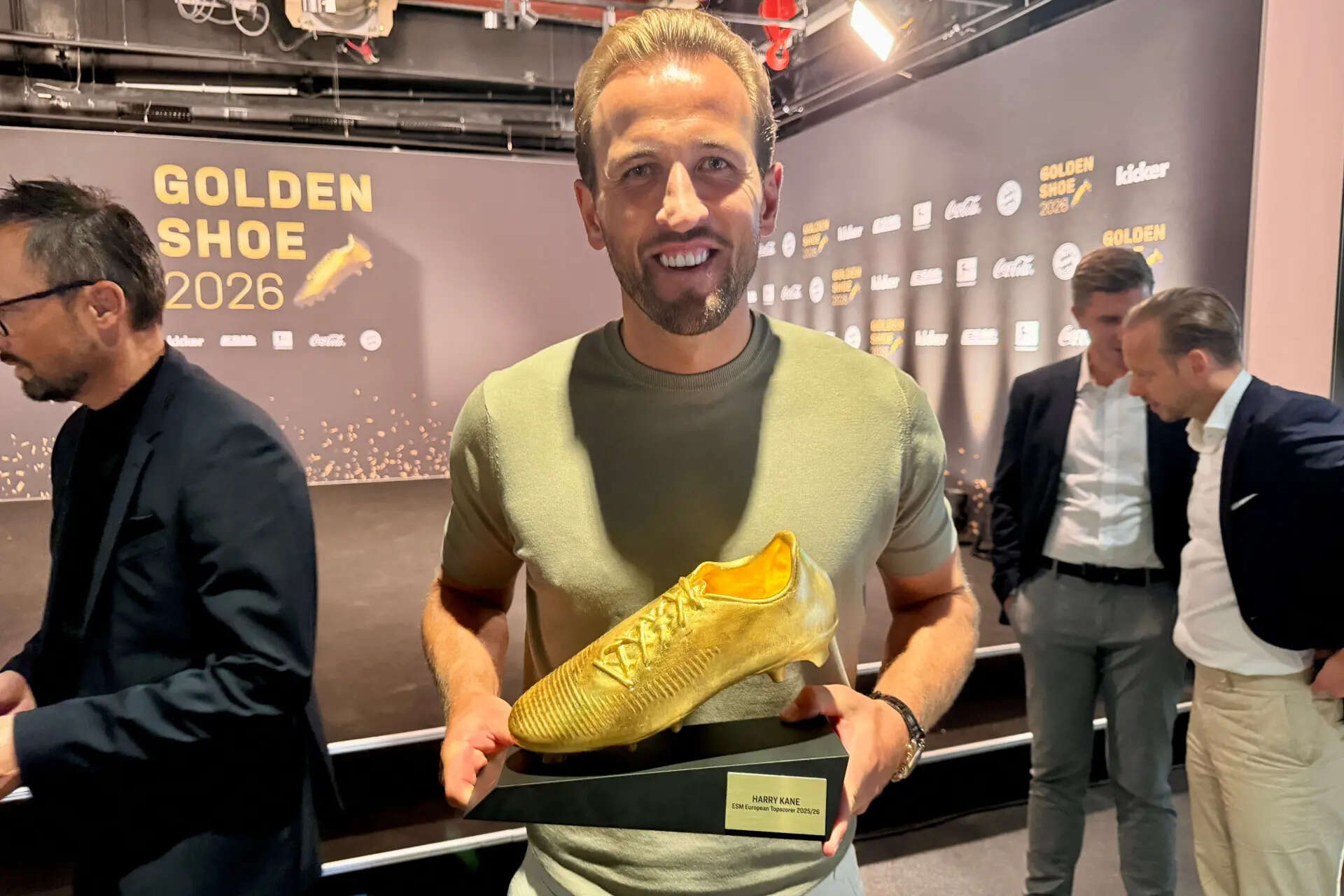Harry Kane wins 2026 Ballon d’Or, ends England’s 25-year wait and makes ...