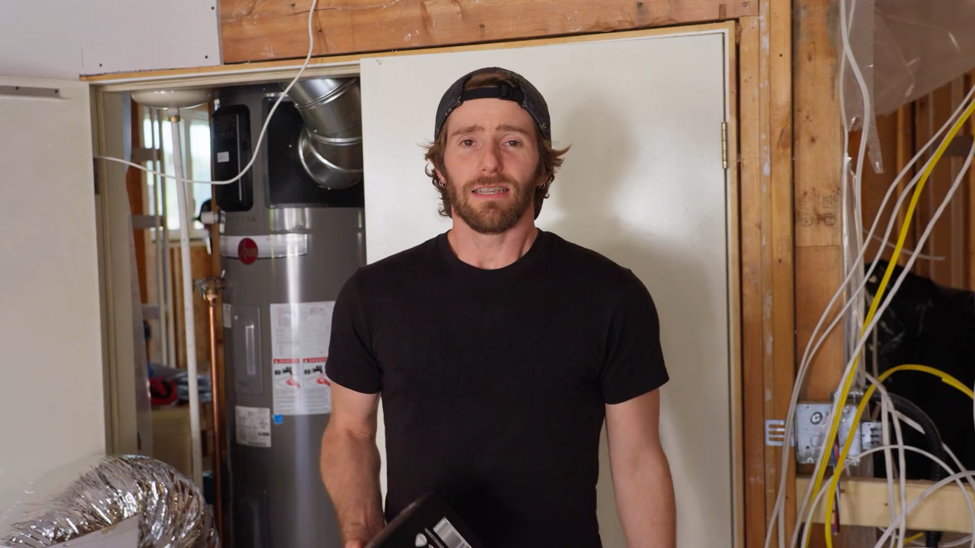 Linus installs smart leak detection that shuts off home water