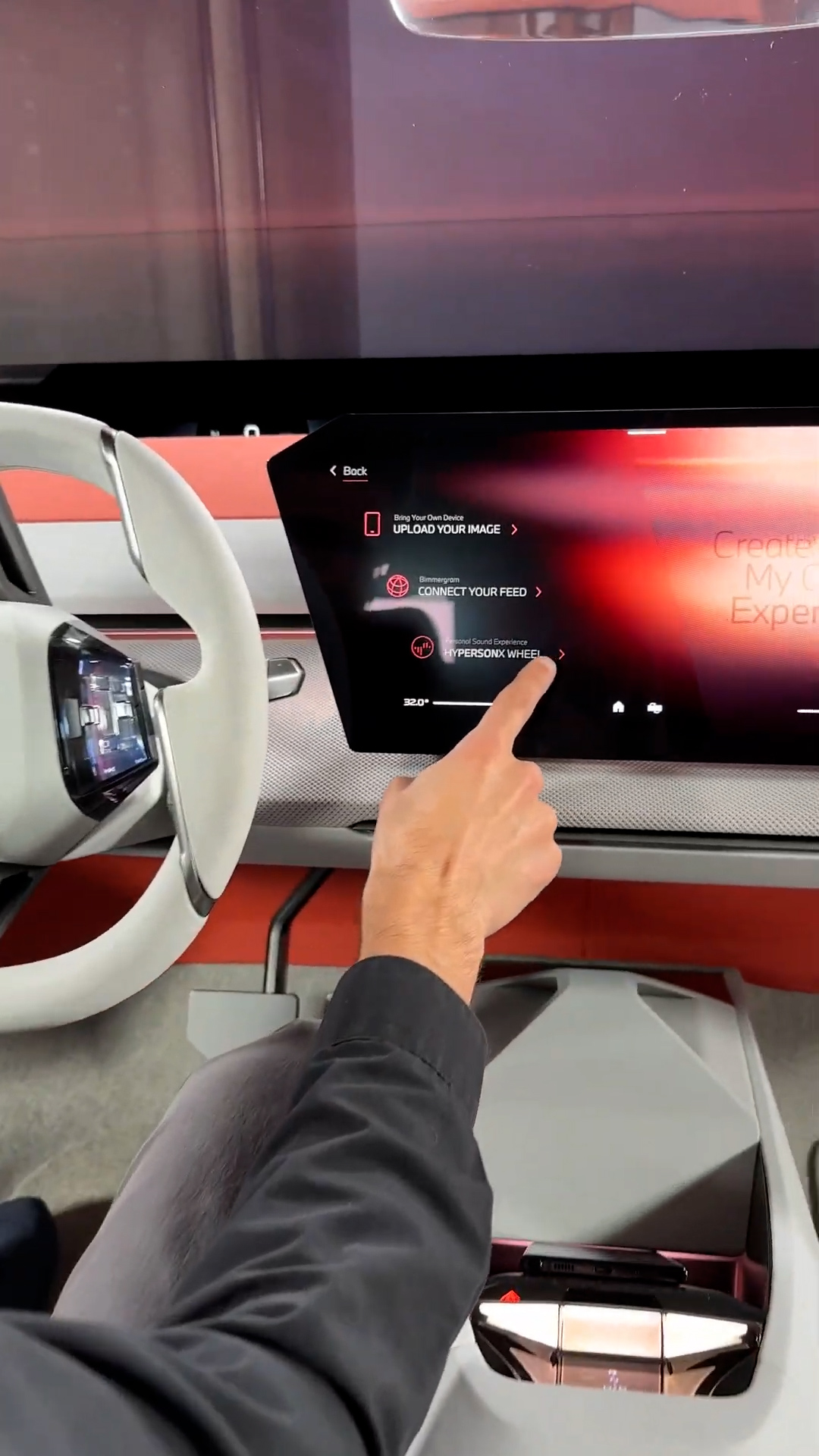 Customizing the BMW iX3 sound experience through digital settings