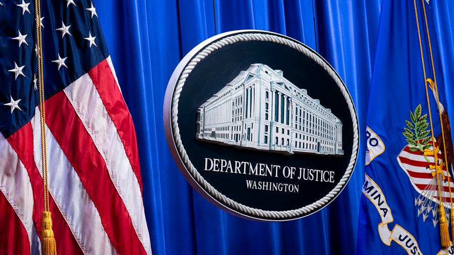 Illinois man charged in white powder letters sent to members of Congress