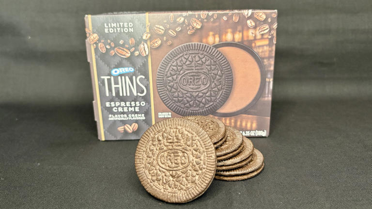 Review: Oreo's espresso creme thins are as tasty as they are scarce