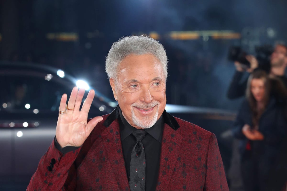 Sir Tom Jones truly sorry as he reschedules shows due to bad case of ...