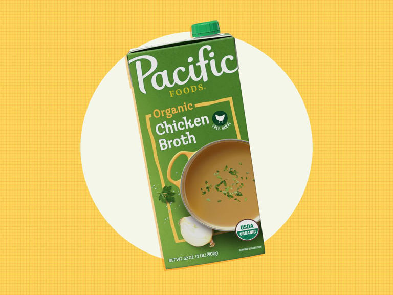 We asked 4 chefs for their favorite chicken broth, and this unexpected ...