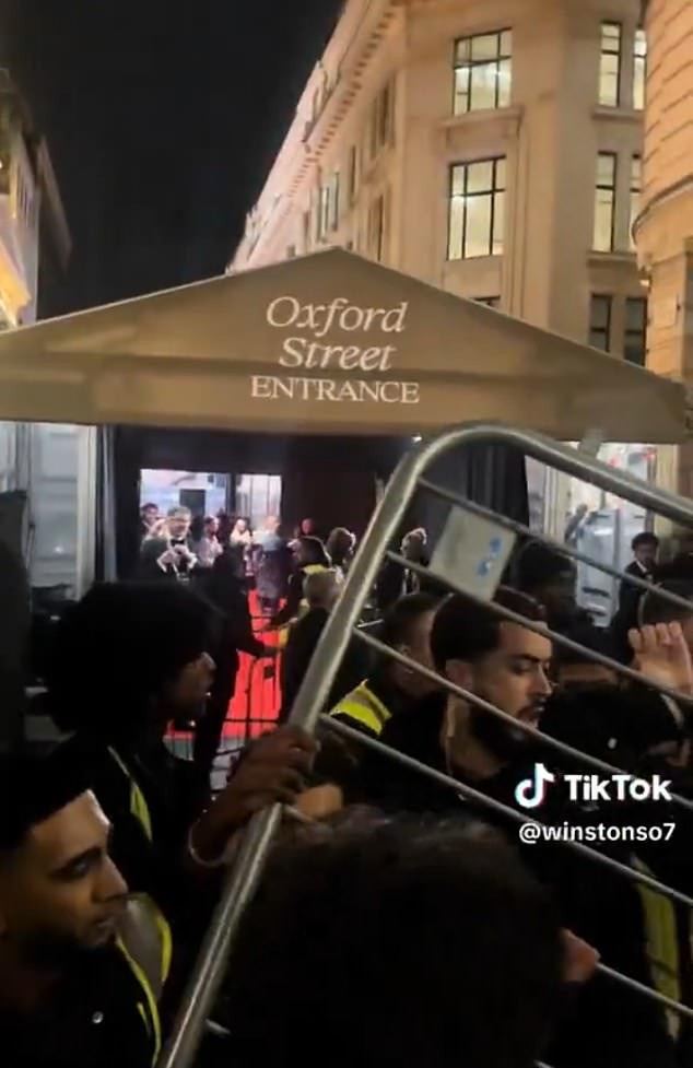 Chaotic scenes at Ballon d'Or ceremony after huge crowds of fans try to ...